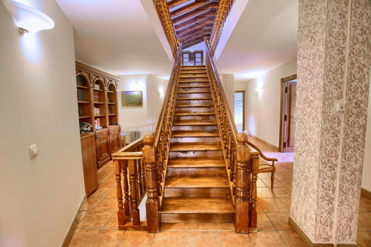 Apartamentos Florinda Ucieda المظهر الخارجي الصورة