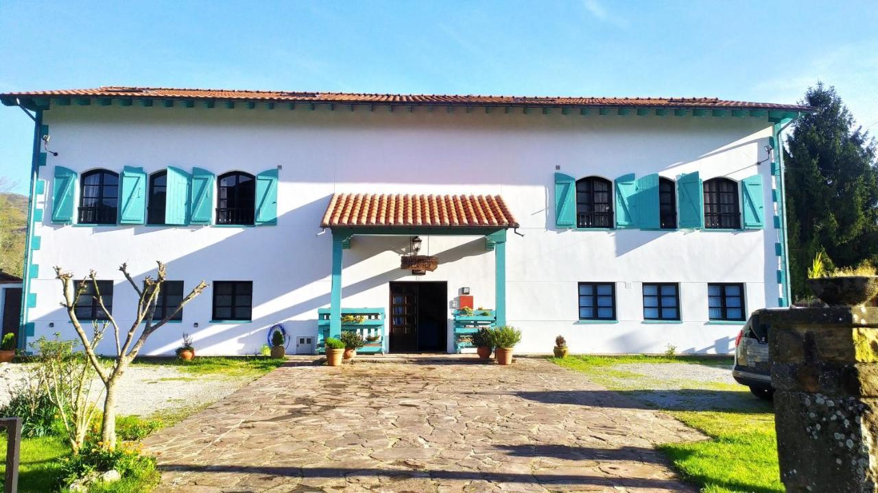 Apartamentos Florinda Ucieda المظهر الخارجي الصورة