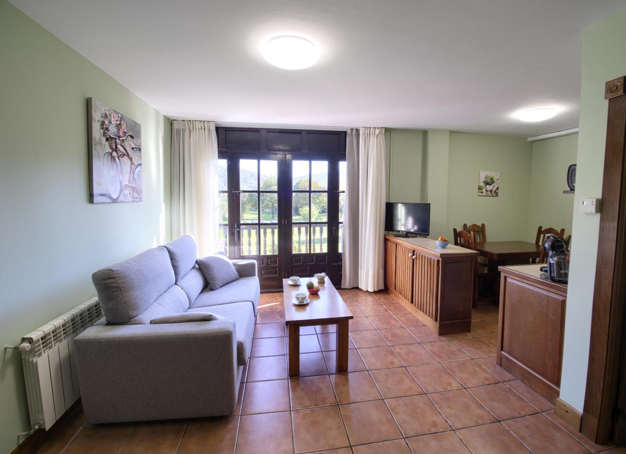 Apartamentos Florinda Ucieda الغرفة الصورة